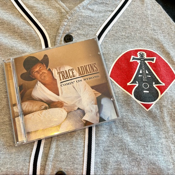RARE!! Vintage Trace Adkins 04 Baseball Jersey Size 2X and Comin’ on Strong CD - Picture 7 of 13